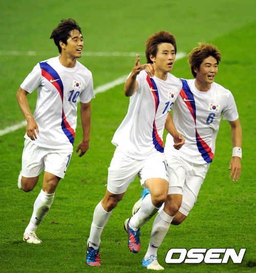 만든곳: 한국 네티즌본부 카페