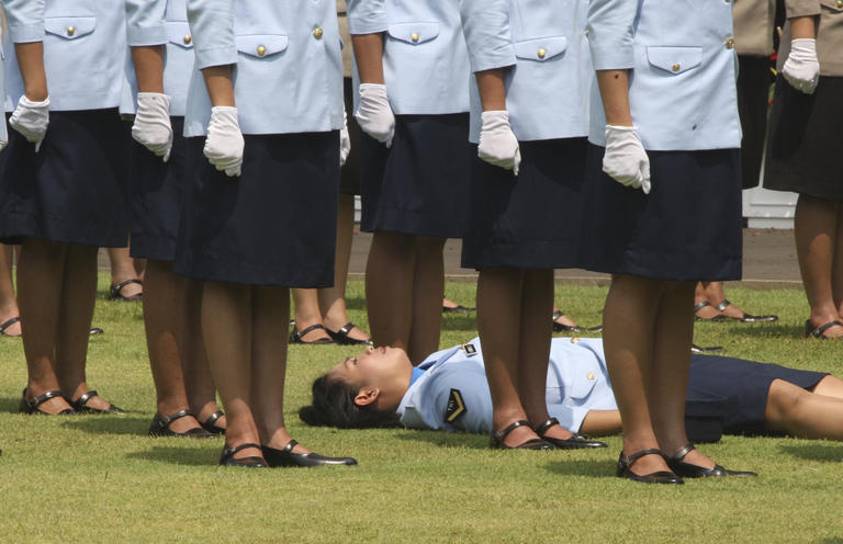 만든곳: 한국 네티즌본부 카페