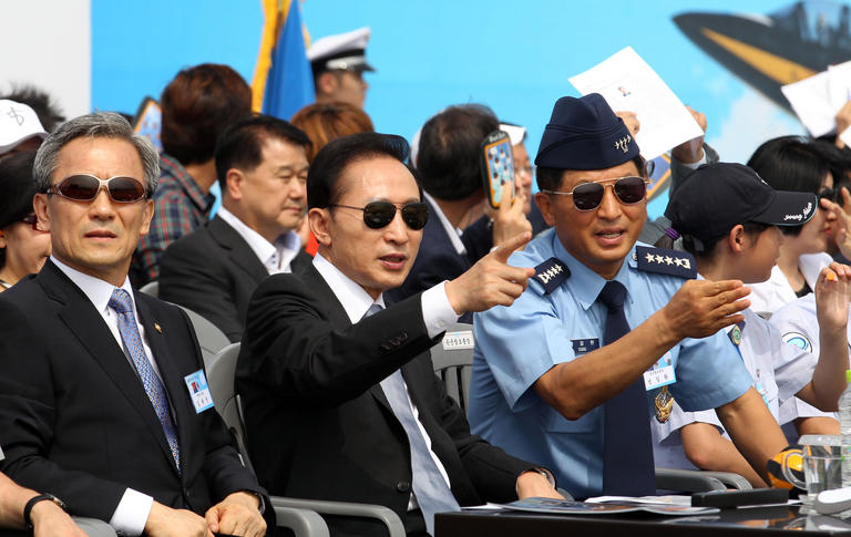 만든곳: 한국 네티즌본부 카페