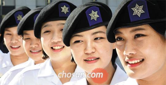 남자 후보생 모두 꺾고… 우리가 최강 ROTC