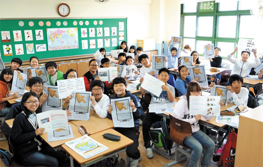 [NIE 신문활용교육] 신문에서 게임 장단점 찾아 토론… "엄마 잔소리보다 효과적"