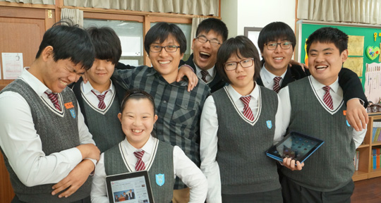 [NIE 신문활용교육] "난 스마트한 선생님… 태블릿 PC로 NIE 수업하죠"