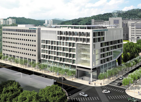 [사이버대학교] 사이버한국외국어대학교… 외국인 교수 최다… '58년 노하우' 온라인에 구현