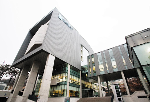 첫 졸업생 낸 하나고등학교, 올 수시 서울대 43명 합격