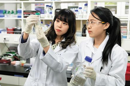 장학금·해외 연수·취업 보장… 아낌없는 혜택으로 인재 키운다