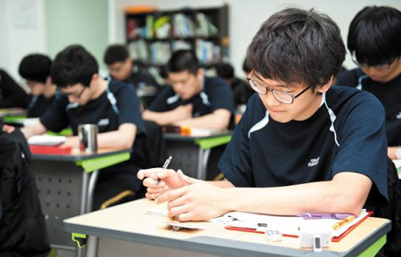 [추천! 기숙학원] 비상탑클래스기숙학원… 現 EBS 강사진 대거 포진논술 등 수시모집 준비도