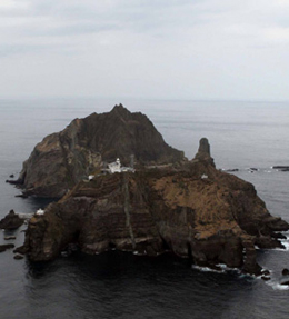 초중고생 앞으로 年 10시간 '독도 교육'