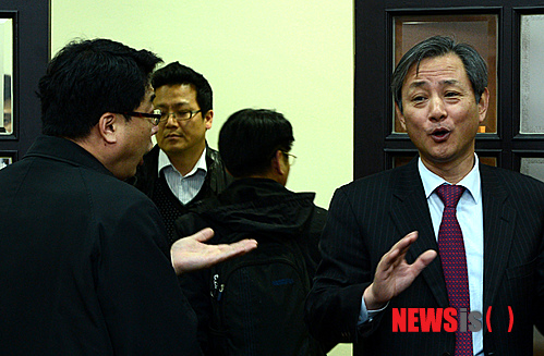 연세대 '학부 통폐합' 갈등…학부모들 연일 반발