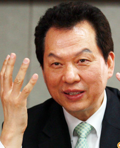 "고교 無償(무상)교육, 내년 읍·면부터 단계적 확대"