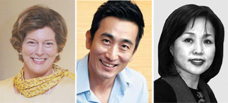 
	(왼쪽부터) 캐슬린 스티븐스 前 주한 미국 대사, 탤런트 차인표, 박인자 숙명여대 교수
