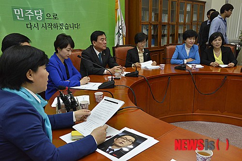 만든곳: 한국 네티즌본부 카페