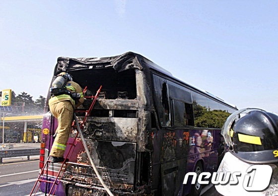 만든곳: 한국 네티즌본부 카페