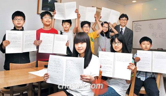 예법 배우며 서예·요가·고전 강독…  우린 '도심 속 서당' 간다!