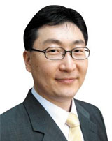 날아라 앵그리버드! 장애물 다 쓰러뜨릴 테다