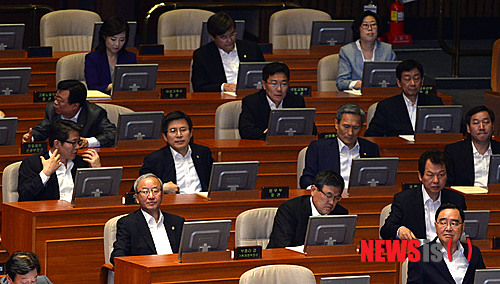 만든곳: 한국 네티즌본부 카페