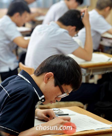 6월 모의고사, 국·영·수 A·B형 난이도 차이 뚜렷