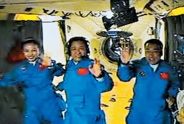 만든곳: 한국 네티즌본부 카페