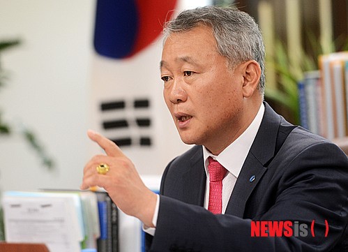 안양옥 교총회장 취임식서 "한국사, 수능 필수과목으로"