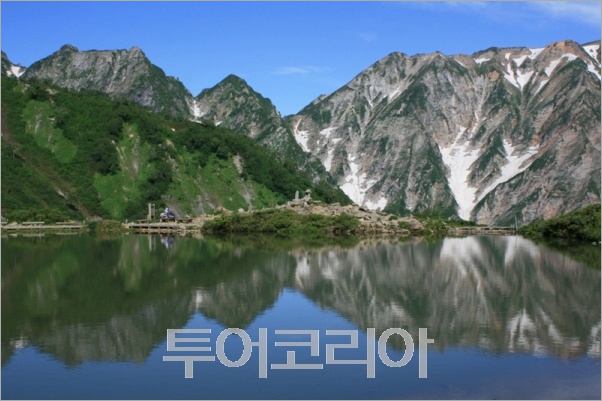 3,000m 고봉 만년설 감상하며 '일본 알프스' 트래킹!