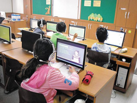 온·오프라인 접목한 멘토링 '화제'… 수능 출제법 배우기도