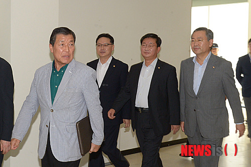 만든곳: 한국 네티즌본부 카페