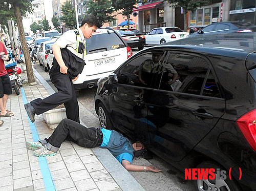 만든곳: 한국 네티즌본부 카페