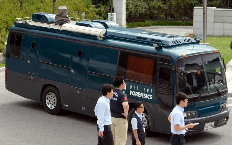 만든곳: 한국 네티즌본부 카페