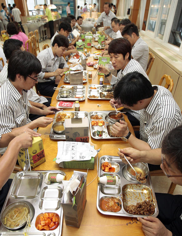 만든곳: 한국 네티즌본부 카페