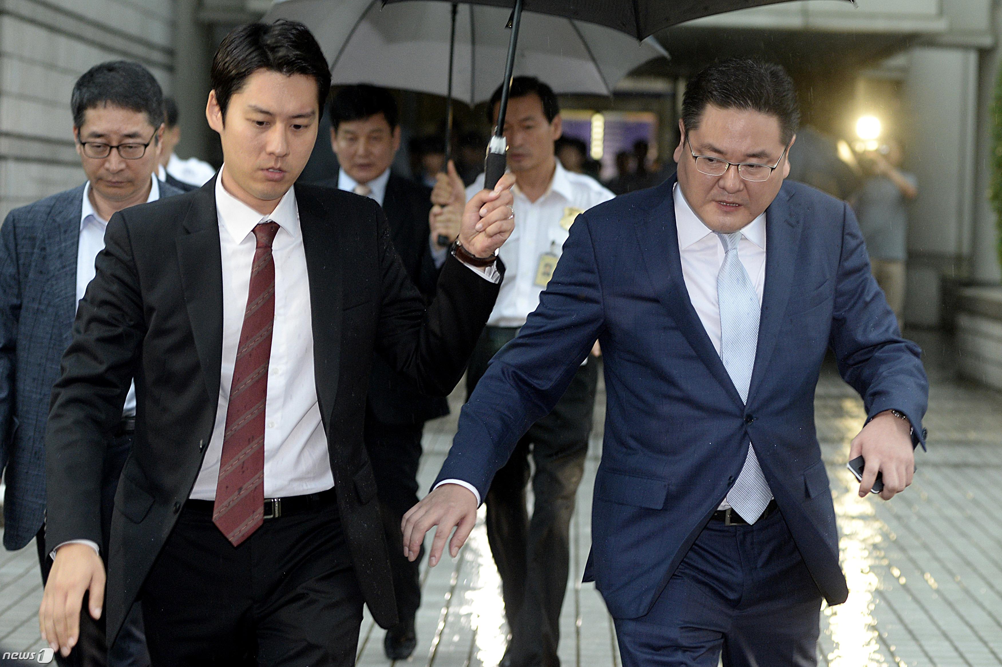 만든곳: 한국 네티즌본부 카페
