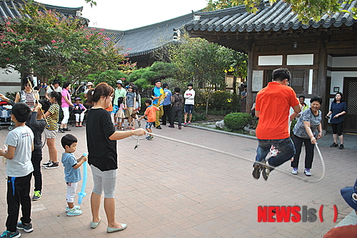 만든곳: 한국 네티즌본부 카페