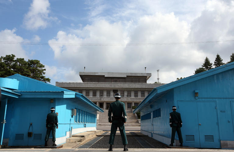 만든곳: 한국 네티즌본부 카페