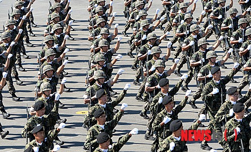 만든곳: 한국 네티즌본부 카페