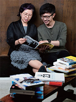 생일선물 대신 명사 초청 식사자리 마련해줬더니 아들이..