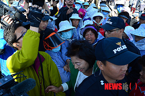 만든곳: 한국 네티즌본부 카페