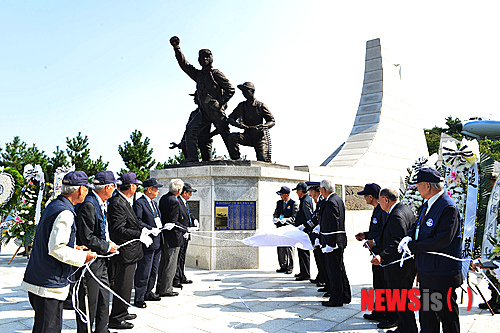 만든곳: 한국 네티즌본부 카페