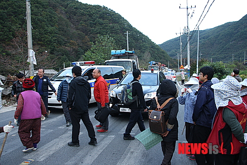 만든곳: 한국 네티즌본부 카페