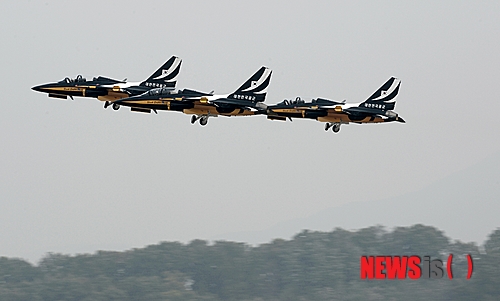 만든곳: 한국 네티즌본부 카페