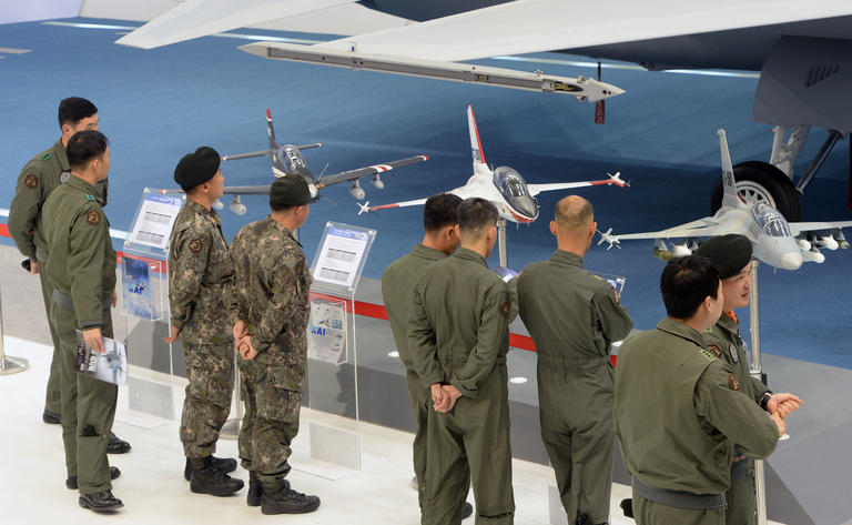 만든곳: 한국 네티즌본부 카페