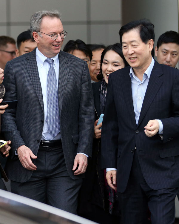 만든곳: 한국 네티즌본부 카페