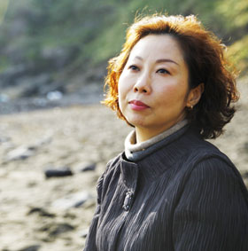 제주 우도 검멀레(검은 모래) 해변의 구소은씨.