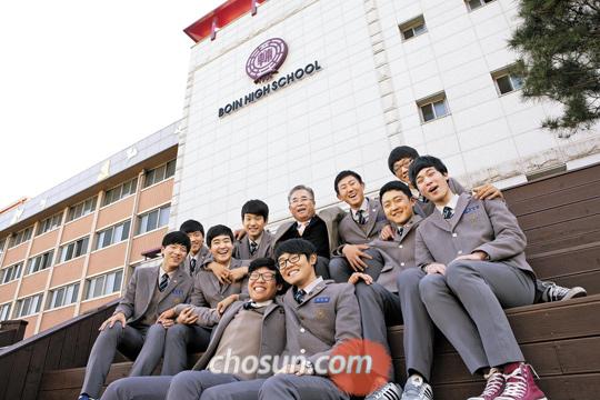 형·누나 같은 선생님, 48개 동아리, 30여개 방과 후 수업… 우린 '신바람'나게 공부해요