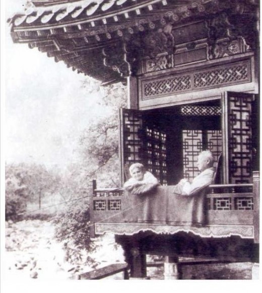 만든곳: 한국 네티즌본부 카페