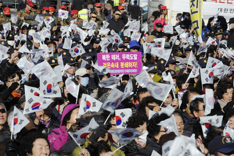 만든곳: 한국 네티즌본부 카페