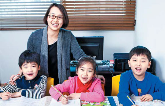 창업 전 철저한 교육… 엄마처럼 아이 마음 읽어 학습 지도