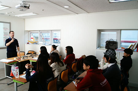 불확실한 재수? 원치 않는 대학 진학? 미국 명문대 학사 과정 입학 프로그램 뜬다