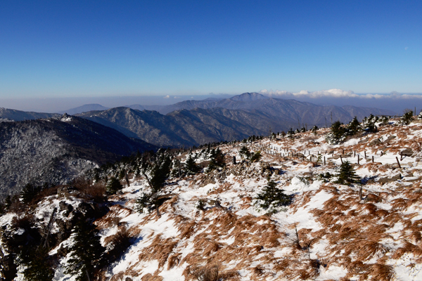 겨울철이면 지리산은 설국으로 변한다.