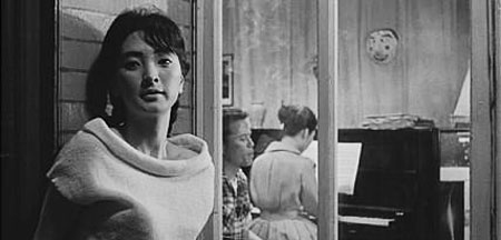 
	⿵  'ϳ' (1960).
