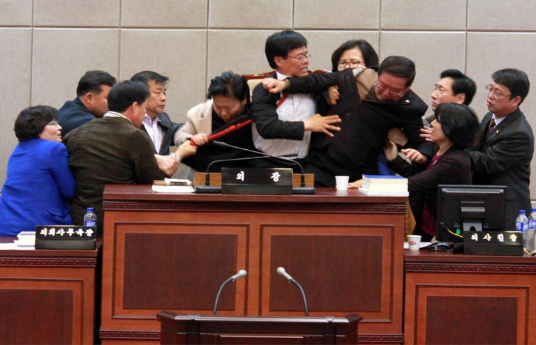 사진이 안보일 때→우측클릭→'사진보기' 클릭, OK. ☞작성: Daum카페: 한국 네티즌본부