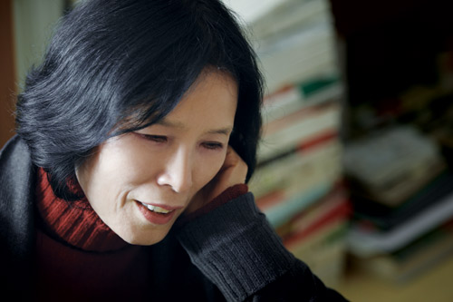 
	[여성조선] 목숨 같은 사랑… 김동리 세 번째 부인 서영은
