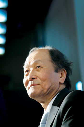 
	[여성조선] 조정래의 인생 한 수
